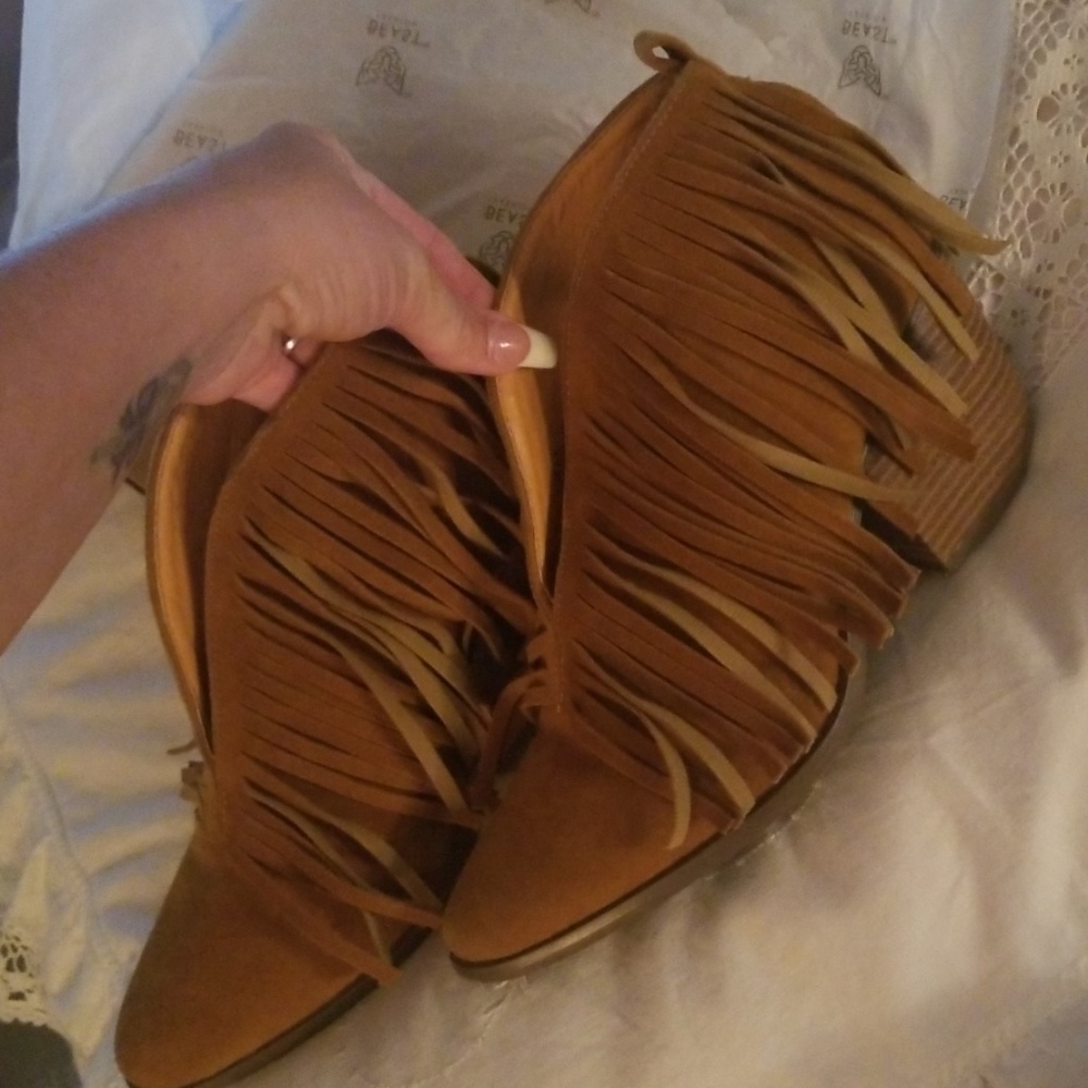 *Great for fall*with original box *final price*